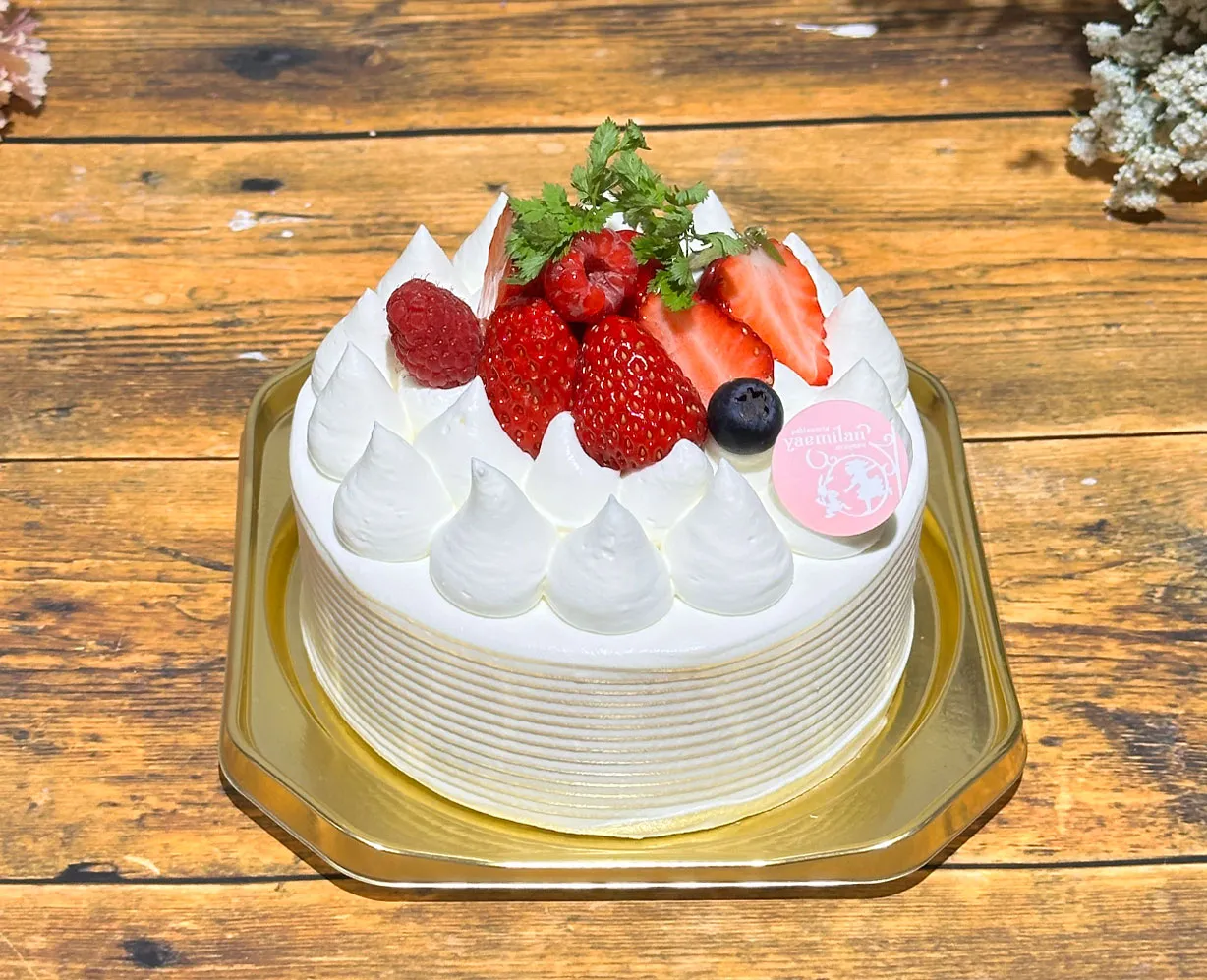 レアチーズケーキ（ホールタイプ）"
